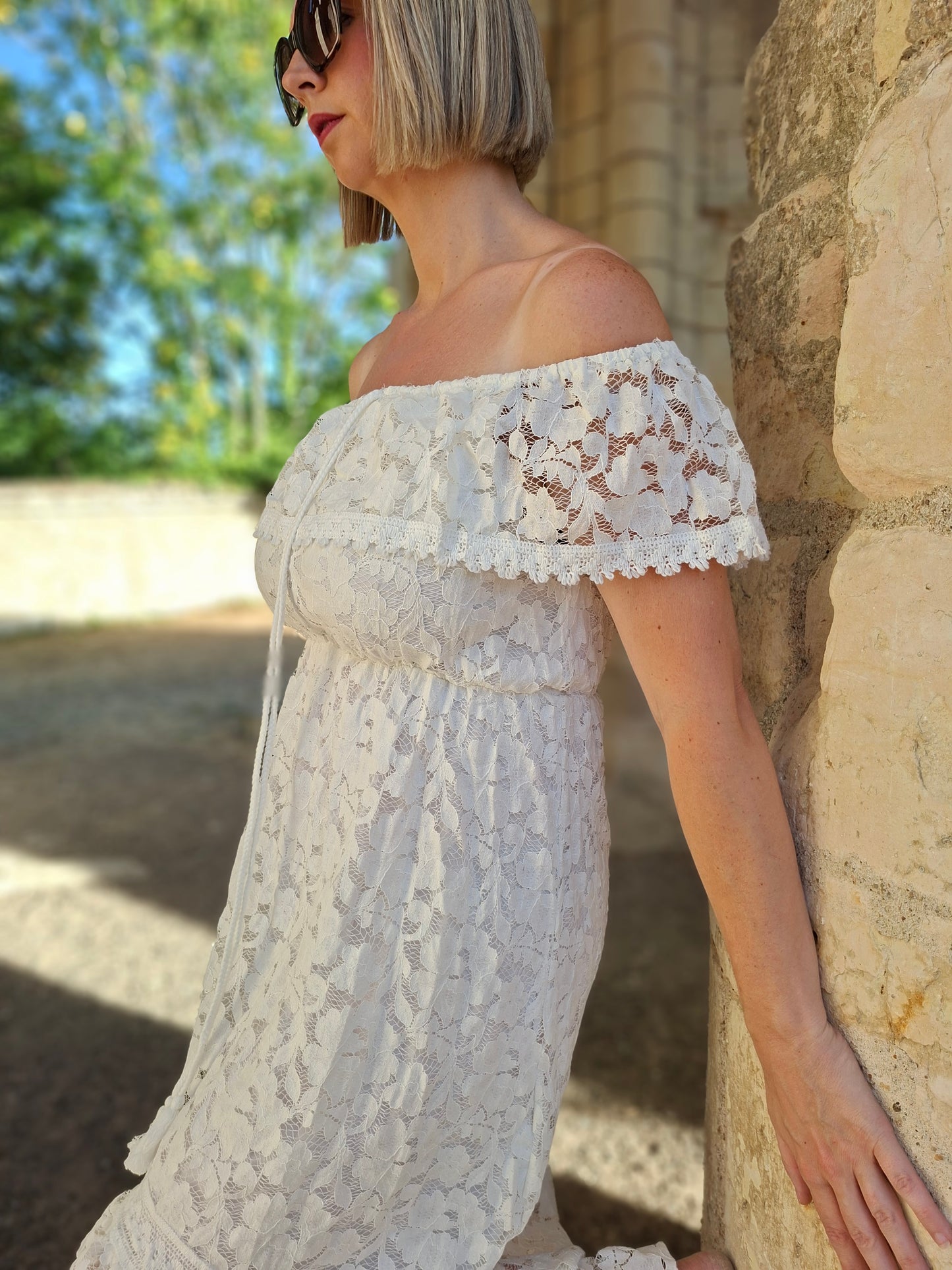 Robe Bardot - Dentelle blanche